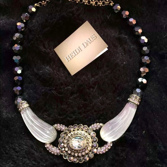 Heidi Daus 🆕 “Collector’s Edition” Crystal & Resin 2 in 1 Convertible necklace - Picture 4 of 8
